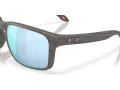 Oakley Holbrook Xxl OO 9487 04 61 Men, Women sunglasses
